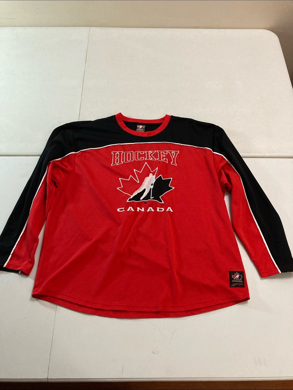 Canada Hockey Red & Black Long Sleeve Jersey Size XXL